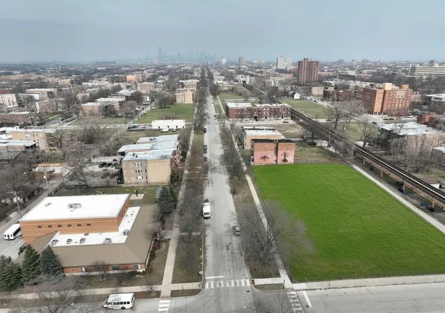 Homes for sale in Chicago, IL | 5415 S Prairie Ave, Chicago, IL 60615 | MLS# 12603145