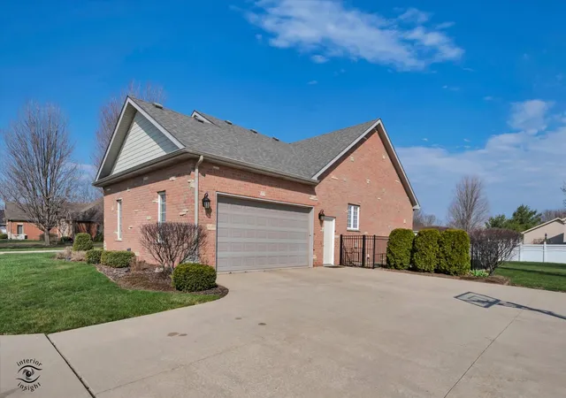 Homes for sale in Bourbonnais, IL | 1138 Game Trl S, Bourbonnais, IL 60914 | MLS# 12603712