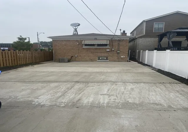 Photo 3 of Single family home for sale at 835 E 87th Street, Chicago, IL 60619 | MLS# 12604231 | Listing updated on 2026-04-09