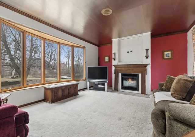 Homes for sale in Lakewood, IL | 7517 Pheasant Dr, Lakewood, IL 60014 | MLS# 12604498