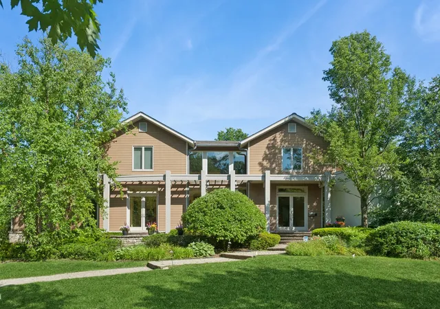 Homes for sale in Highland Park, IL | 282 Linden Park Pl, Highland Park, IL 60035 | MLS# 12604911