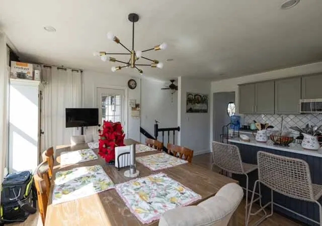 5th image of 1516 Sunset Dr, Schaumburg, IL 60193 | MLS# 12605098