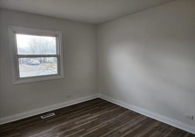 9th image of 17216 Peach Grove Ln, Hazel Crest, IL 60429 | MLS# 12605129