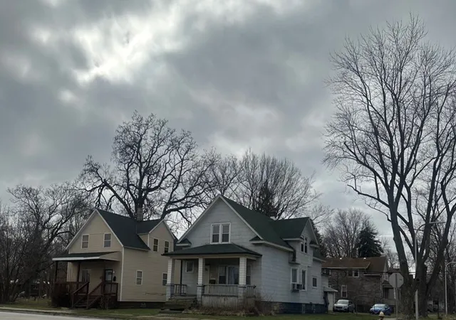 1st image of 316 W 138th St, Riverdale, IL 60827 | MLS# 12605251