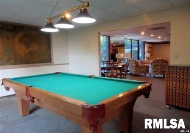 Homes for sale in East Moline, IL | 1800 7th Street, East Moline, IL 61244 | Houzeo