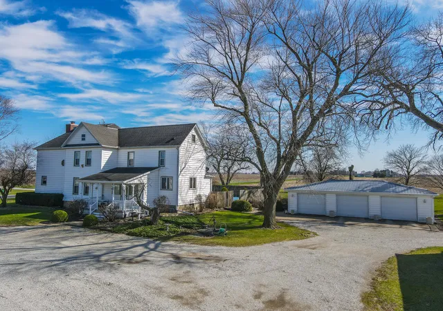 Homes for sale in Manteno, IL | 11526 N 3500W Rd, Manteno, IL 60950 | MLS# 12605372