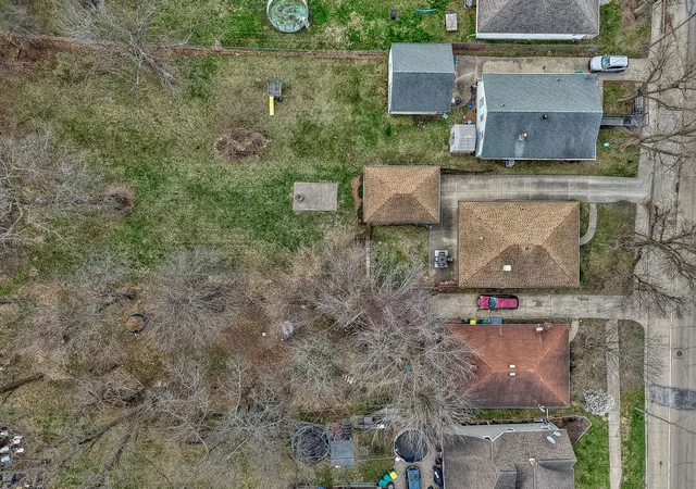 Homes for sale in Streator, IL | 1015 S Park St, Streator, IL 61364 | MLS# 12605489