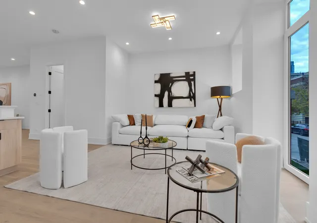 Homes for sale in Chicago, IL | 505 W Elm St #5, Chicago, IL 60610 | MLS# 12605615
