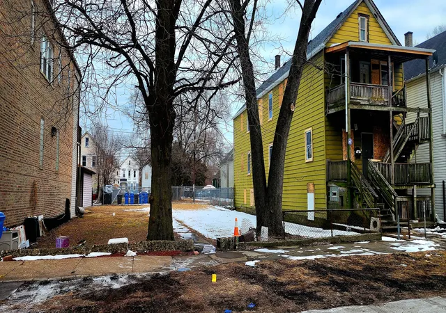 1st image of 8507 S Brandon Ave S, Chicago, IL 60617 | MLS# 12605689
