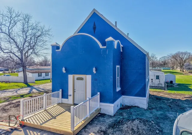 1st image of 130 W Scott St, Seneca, IL 61360 | MLS# 12605837
