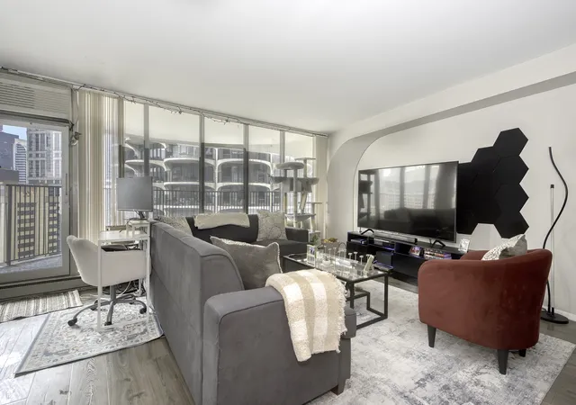 Homes for sale in Chicago, IL | 300 N State St #2535, Chicago, IL 60654 | MLS# 12605990