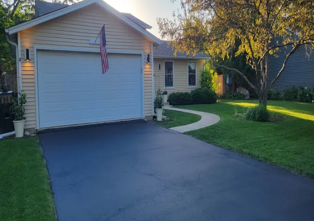 1st image of 1613 Fairway Ln, Naperville, IL 60565 | MLS# 12606004