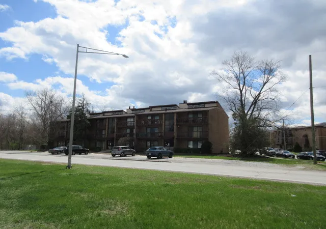 Photo 3 of Condo for sale at 1867 Michigan City Rd #3W, Calumet City, IL | MLS# 12606493 | Listing updated on 2026-09-01