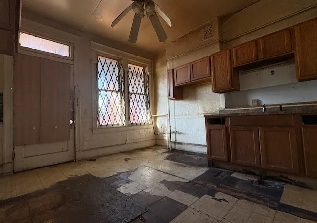 Listing Photo 4 - Condo for sale in building located at 1220 S Springfield Ave, Chicago, IL 60623