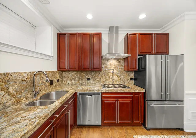 Photo 3 of Condo for sale at 842 W Belle Plaine Ave #GW, Chicago, IL 60613 | MLS# 12606872 | Listing updated on 2026-08-25
