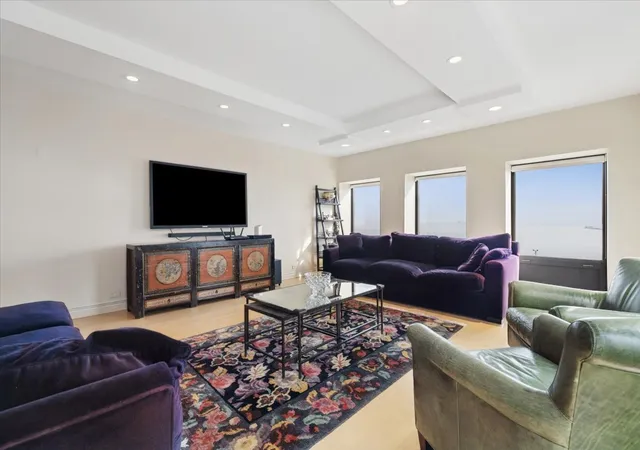 5th image of 1100 N Lake Shore Dr #7B, Chicago, IL 60611 | MLS# 12607469