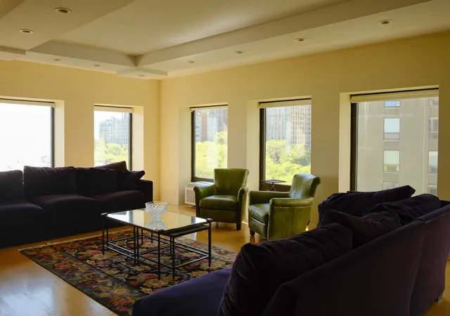 3rd image of 1100 N Lake Shore Dr #7B, Chicago, IL 60611 | MLS# 12607469