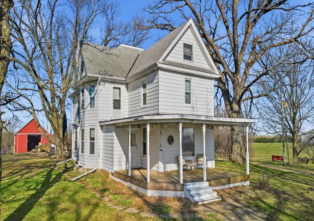 Homes for sale in Polo, IL | 2812 S Brookville Rd, Polo, IL 61064 | MLS# 12607499