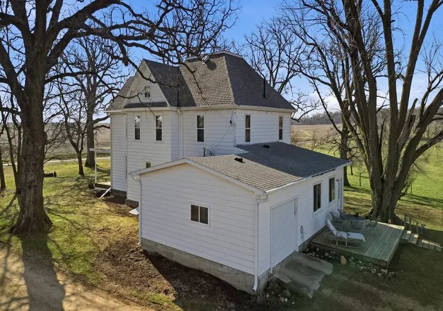 Homes for sale in Polo, IL | 2812 S Brookville Rd, Polo, IL 61064 | MLS# 12607499