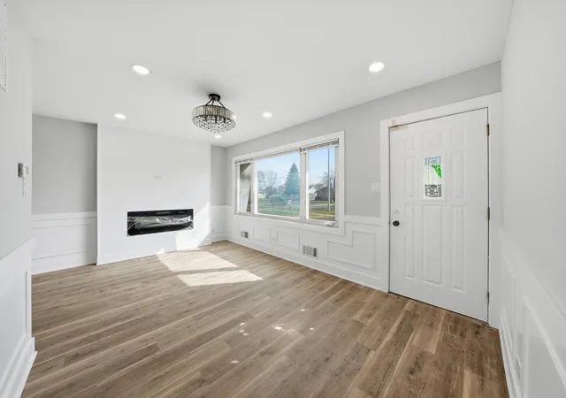Photo 2 of Single family home for sale at 8516 Austin Ave, Burbank, IL 60459 | MLS# 12607509 | Listing updated on 2026-09-21