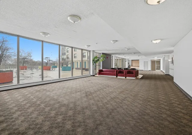 12th image of 5701 N Sheridan Rd #7E, Chicago, IL 60660 | MLS# 12607987