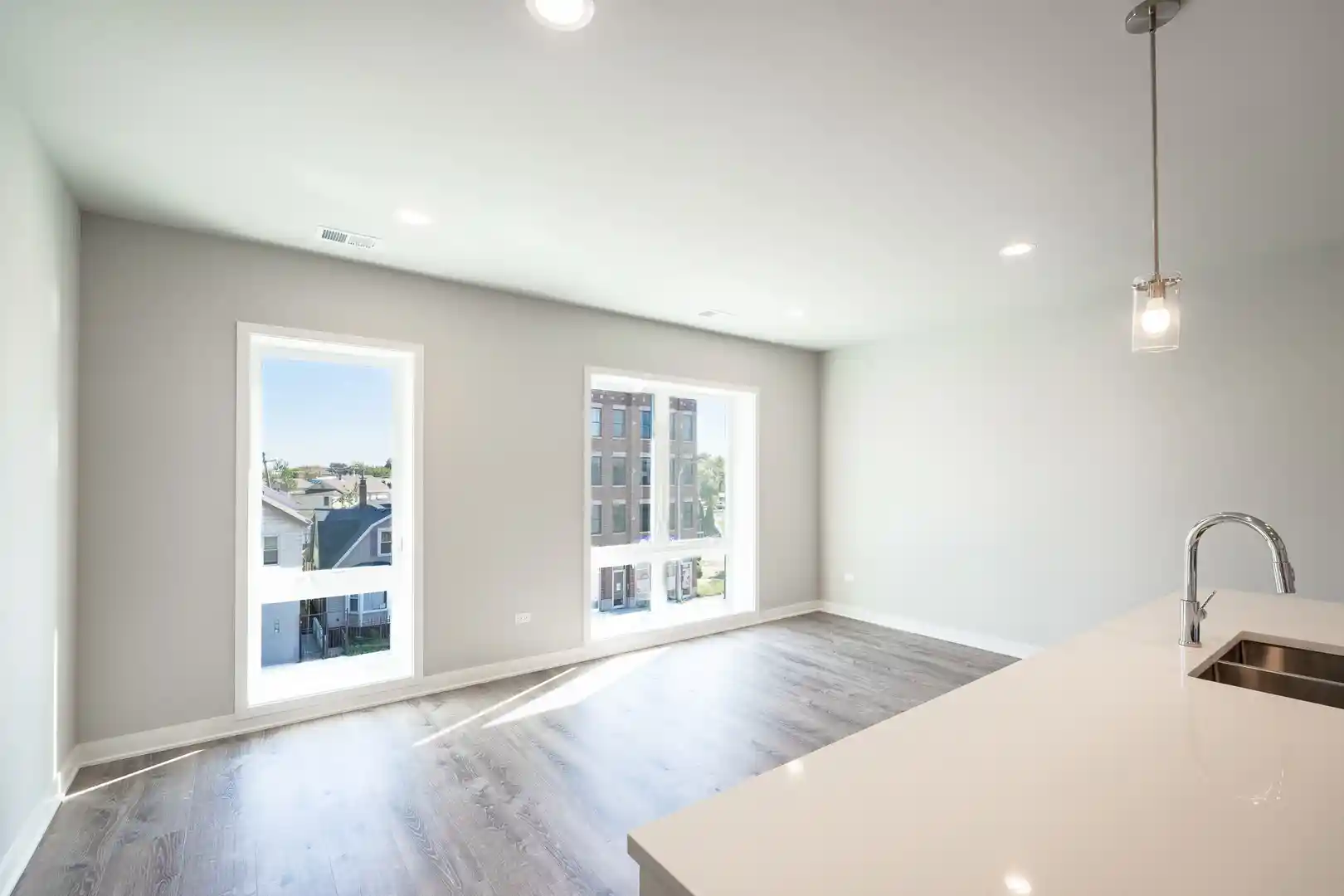 Listing Photo 2 - Condo for sale in 3188 S Archer Ave located at 3188 S Archer Ave, Chicago, IL 60608 - Unit #301