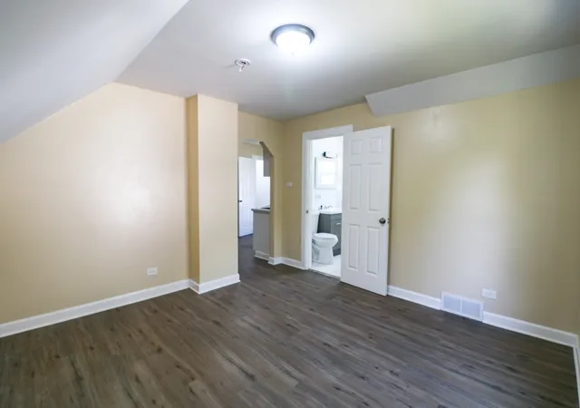 4th image of 14632 Green St, Harvey, IL 60426 | MLS# 12608697