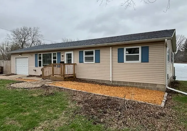 Photo 3 of Single family home for sale at 402 NE 2nd Avenue, Galva, IL 61434 | MLS# 12608768 | Listing updated on 2026-09-12
