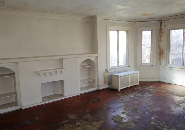 4th image of 8223 S Ingleside Ave, Chicago, IL 60619 | MLS# 12608823