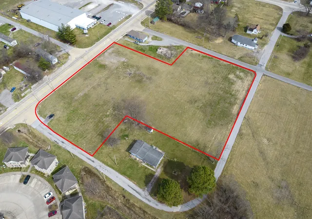 2nd image of 1505 Morgan Ave, Marion, IL 62959 | MLS# 12608841