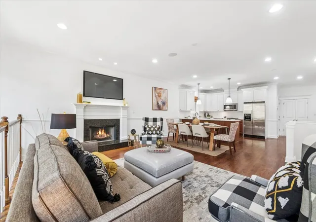 Homes for sale in Chicago, IL | 3625 N Lakewood Ave, Chicago, IL 60607