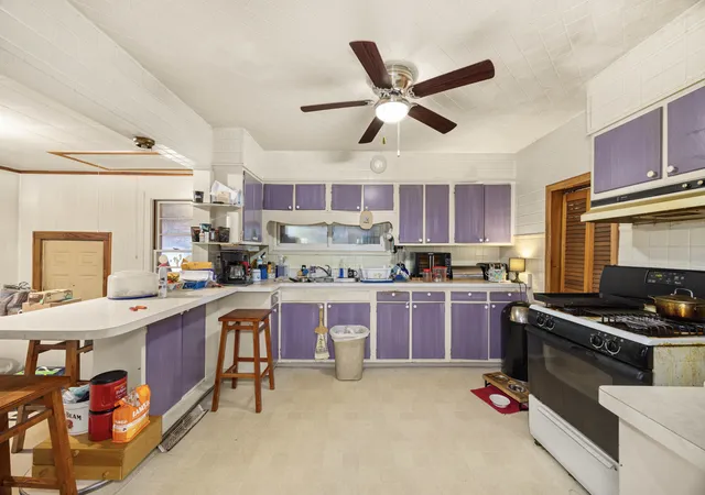 3rd image of 101 W 7Th St, Spring Valley, IL 61362 | MLS# 12609632