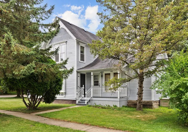 Homes for sale in Hampshire, IL | 198 E Jefferson St, Hampshire, IL 60140 | MLS# 12609771