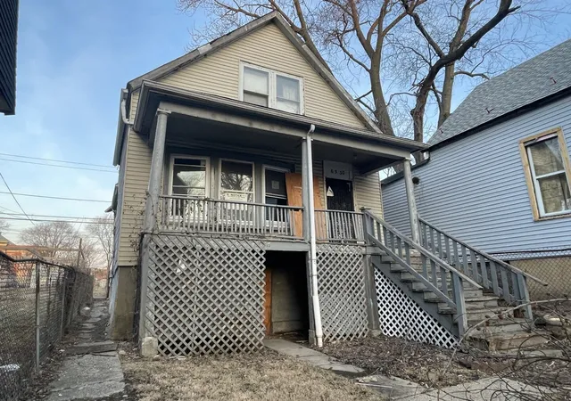 Homes for sale in Chicago, IL | 6530 S Carpenter St, Chicago, IL 60621 | MLS# 12609802