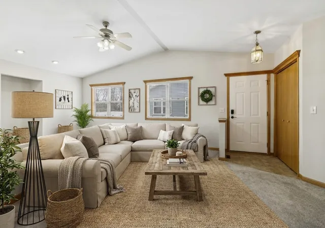 Homes for sale in Somonauk, IL | 225 Morrow St #D, Somonauk, IL 60552 | MLS# 12610661