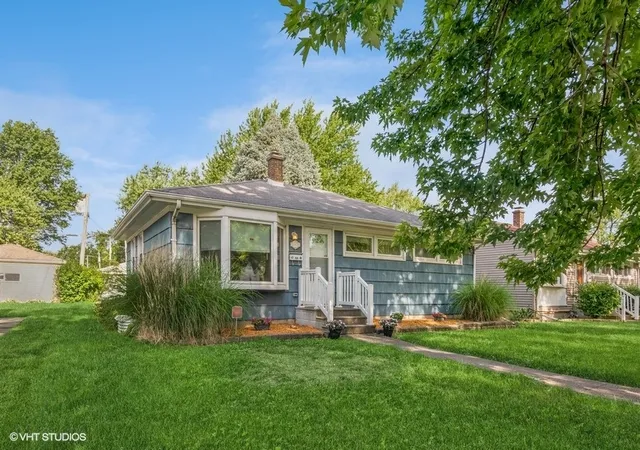 image of 17948 Wentworth Ave, Lansing, IL 60438 | MLS# 12610677