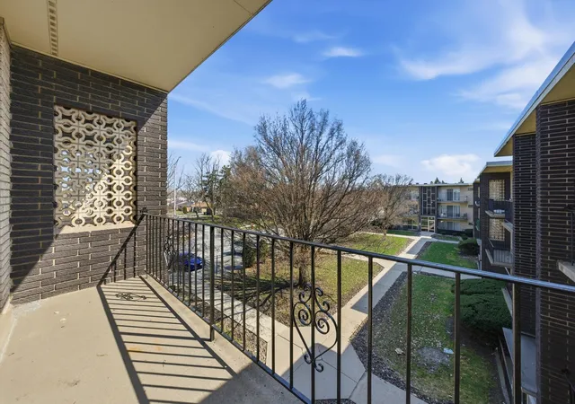 image of 3127 Bernice Rd, Lansing, IL 60438