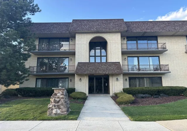 Homes for sale in Orland Park, IL | 7448 W 153rd St #2, Orland Park, IL 60462 | MLS# 12611444