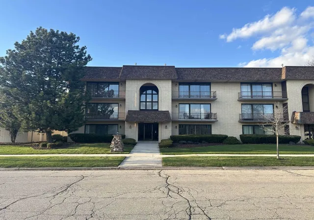 Homes for sale in Orland Park, IL | 7448 W 153Rd St #2, Orland Park, IL 60462 | MLS# 12611444