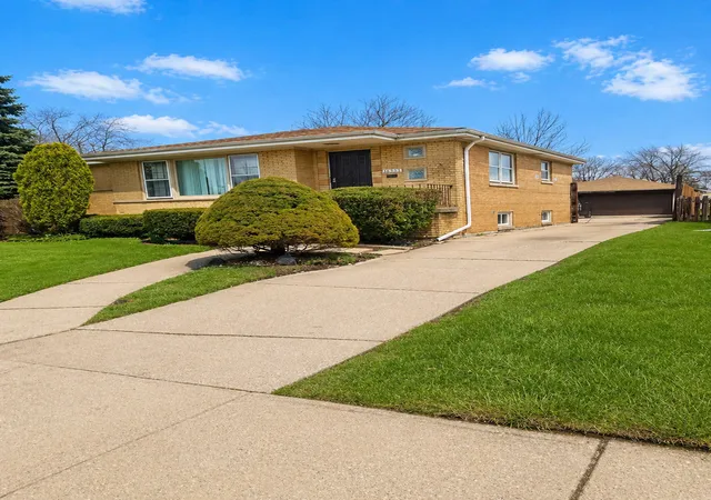 Photo 2 of Single family home for sale at 16353 Drexel Ave, South Holland, IL 60473 | MLS# 12611649 | Listing updated on 2026-09-03
