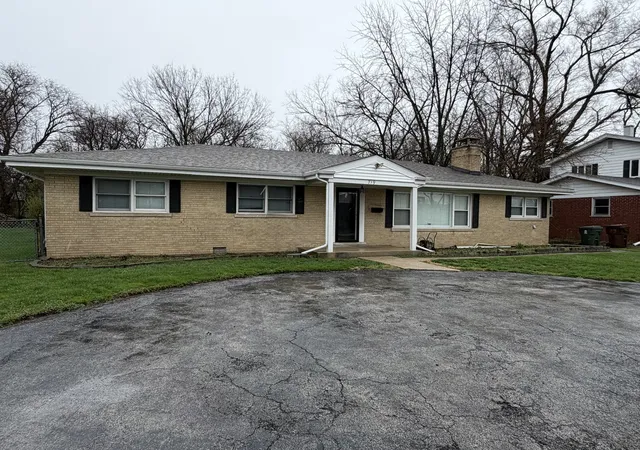 1st image of 719 Braemar Rd, Flossmoor, IL 60422 | MLS# 12611746
