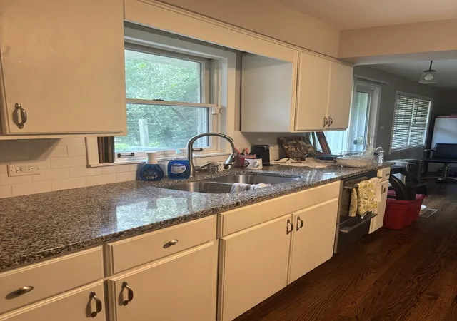 Photo 3 of Single family home for sale at 719 Braemar Rd, Flossmoor, IL 60422 | MLS# 12611746 | Listing updated on 2026-09-01