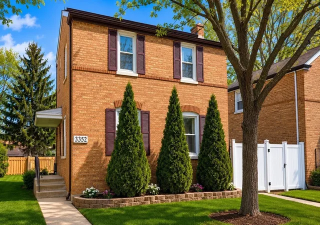 Photo 1 of Single family home for sale at 3352 W 84th Street, Chicago, IL 60652 | MLS# 12611752 | Listing updated on 2026-08-20