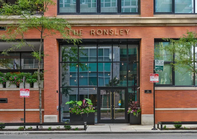 2nd image of 676 N Kingsbury St #104, Chicago, IL 60654 | MLS# 12611895