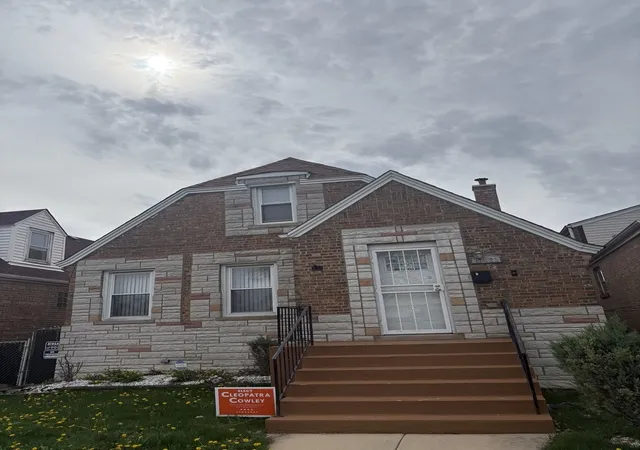 1st image of 10032 S Calumet Ave, Chicago, IL 60628 | MLS# 12612029