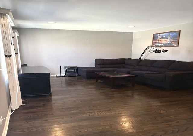 3rd image of 10032 S Calumet Ave, Chicago, IL 60628 | MLS# 12612029