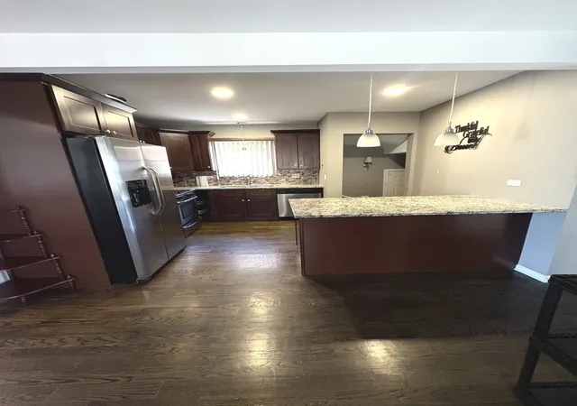 5th image of 10032 S Calumet Ave, Chicago, IL 60628 | MLS# 12612029