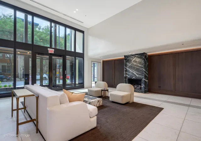 38th image of 21 N May St #305, Chicago, IL 60607 | MLS# 12612048