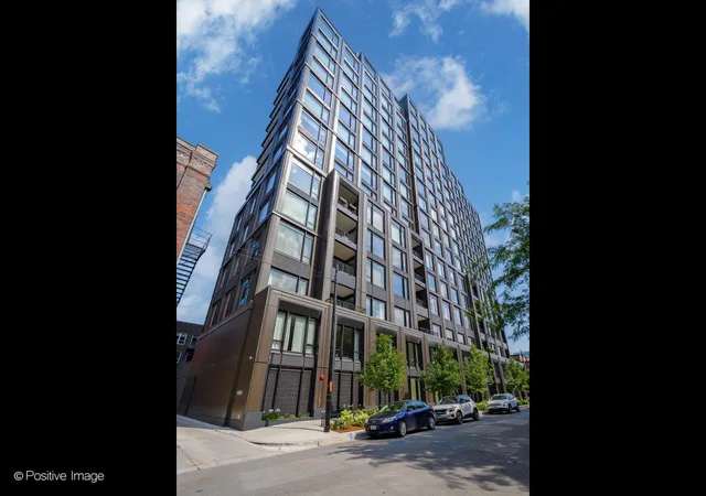 Homes for sale in Chicago, IL | 21 N May St #305, Chicago, IL 60607 | MLS# 12612048