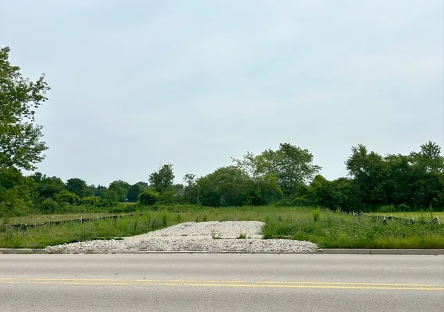 image of 963 Belle Plaine Ave, Gurnee, IL 60031 | MLS# 12612206